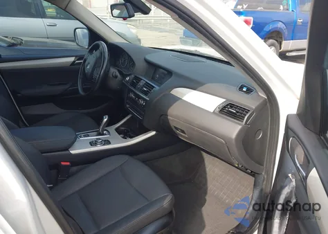 2011 BMW X3 xDrive28I z USA, uszkodzony, nr VIN 5UXWX5C54BL702624